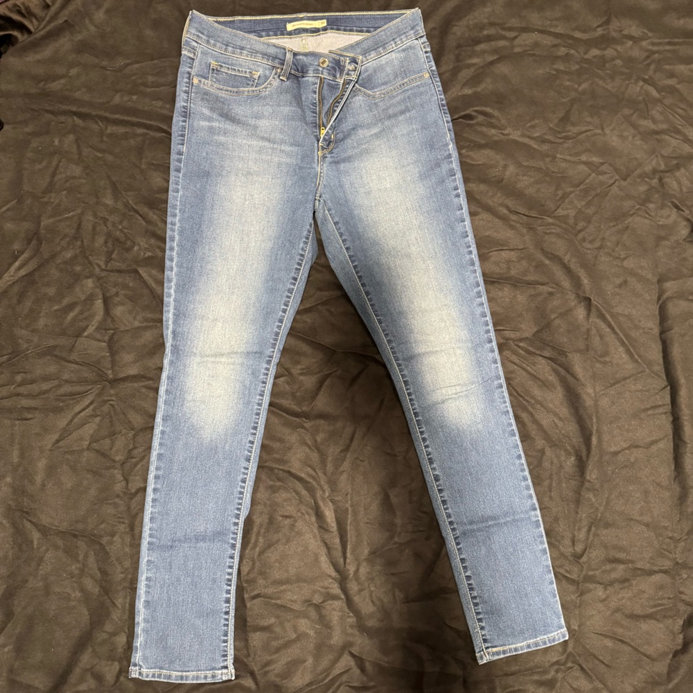 Classic Levi’s Blue Women's Jeans